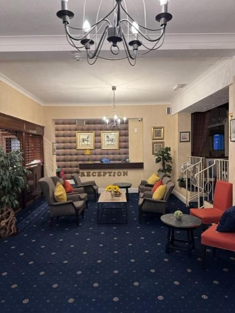 Hadleigh Hotel อีสต์บอร์น ภายนอก รูปภาพ